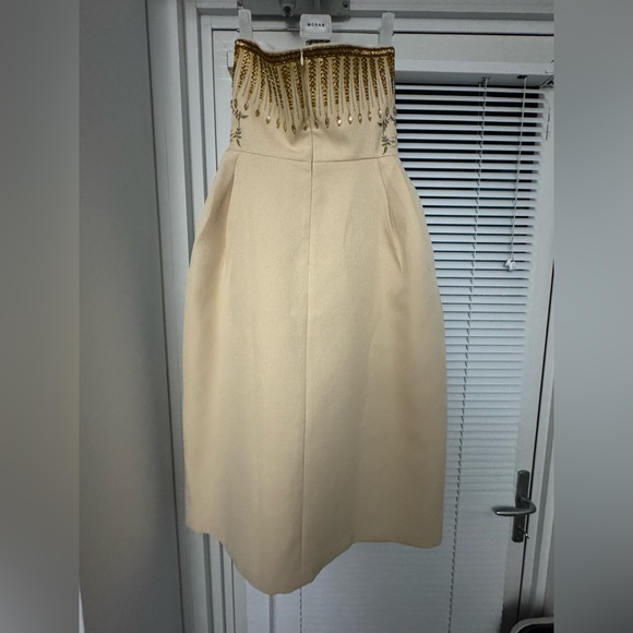 Lobbster Almira Strapless Embroidered Midi
Dress - Picture 3 of 6